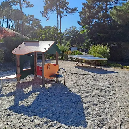 Дом отдыха Maison Sous La Pinede, Wifi - 4 Pers. - Fr-1-878-52 *